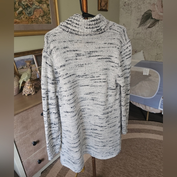 Anthropologie x BB Dakota Cardigan Sweater - Picture 6 of 6